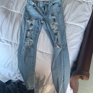 AMERICAN EAGLE SKINNY JEANS